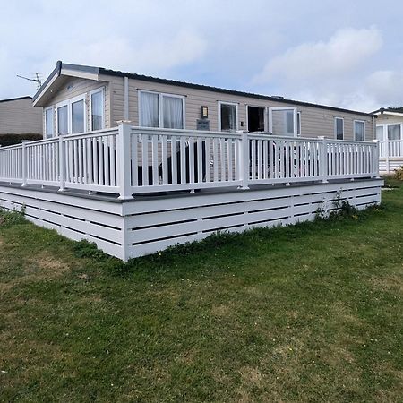 Lovely Bright And Airy Caravan On The 5 Star Shorefield Country Park Entertainment Passes Included Milford on Sea Exterior foto